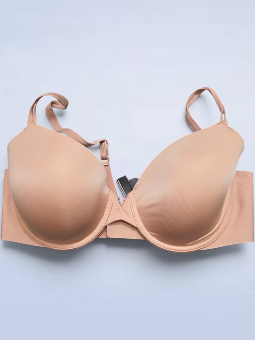 Victoria's Secret Body by Victoria Lined Perfect Coverage Bra - Size 38C